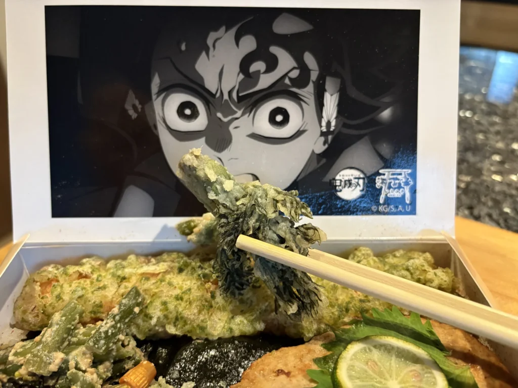 海苔弁いちのや炭治郎コラボ。炭治郎大好物のたらの芽の天ぷら。
